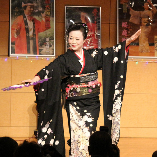 公演活動 - 新日本舞踊｜心の舞教室 桜庭翔華