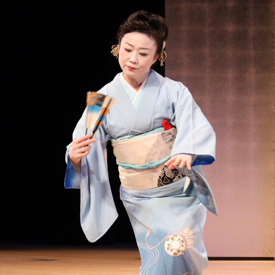 公式ページ - 新日本舞踊｜心の舞教室 桜庭翔華